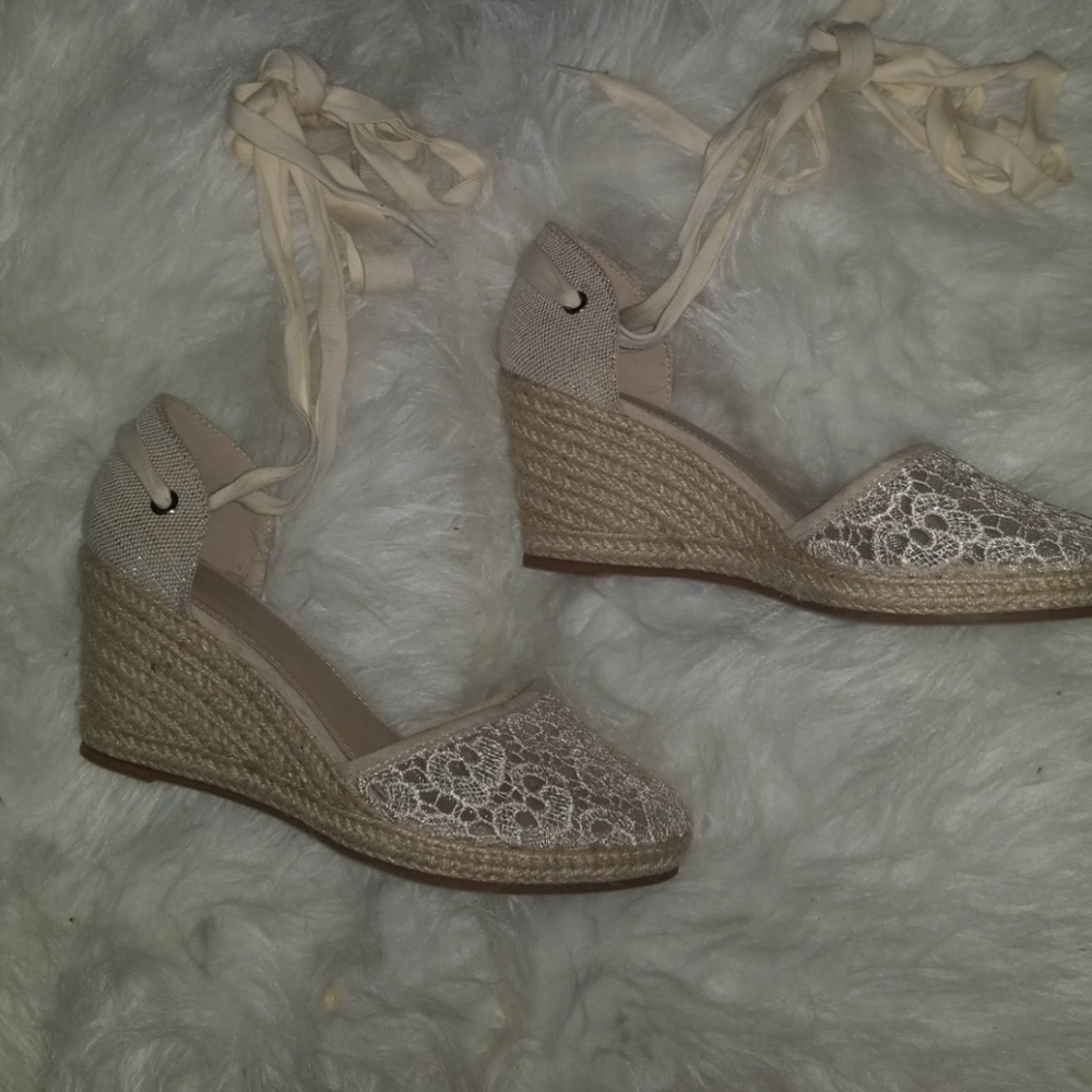 👡Eva and zoe  wedges👡